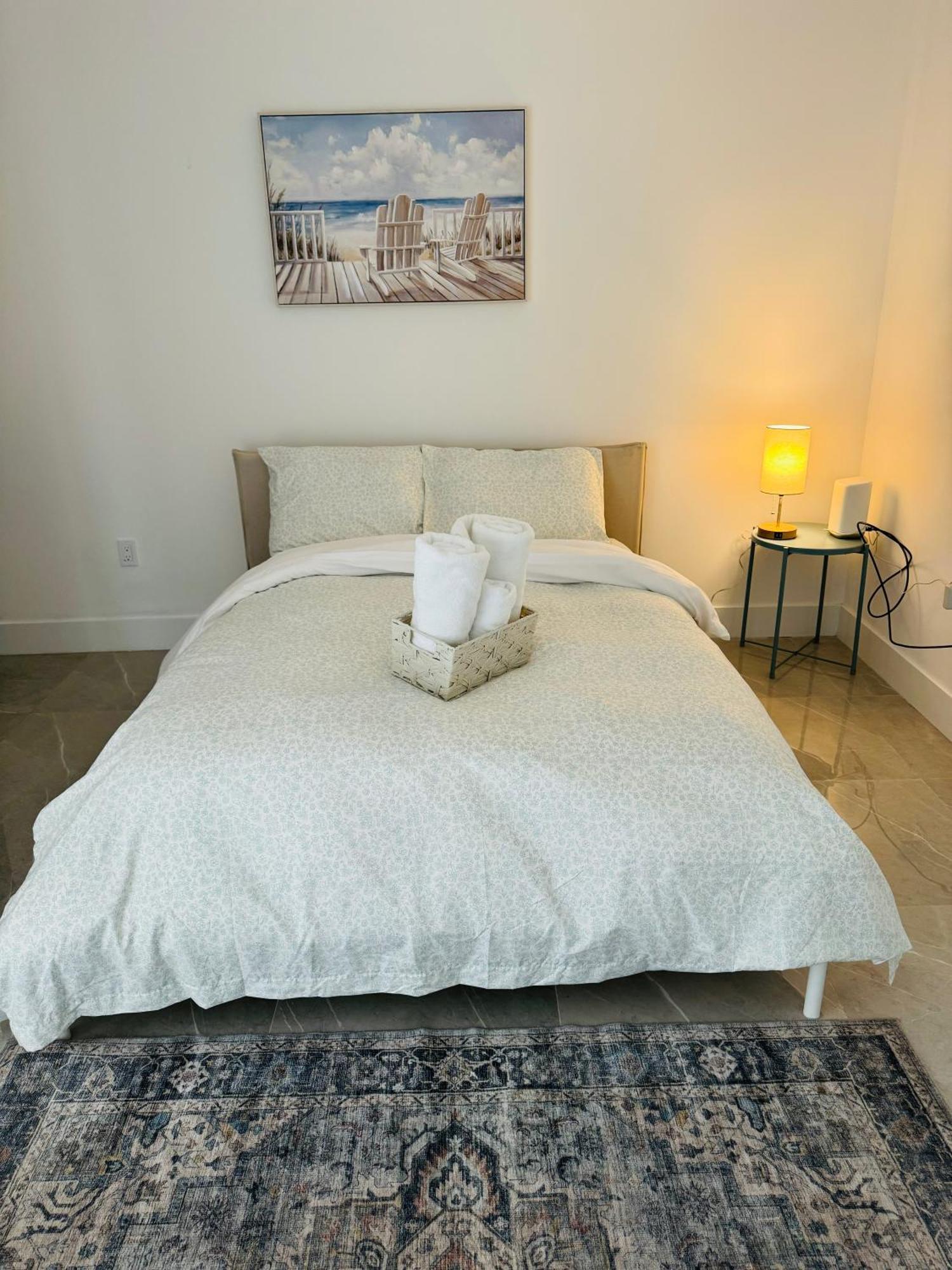Atrium Hostel Design District Маями Екстериор снимка