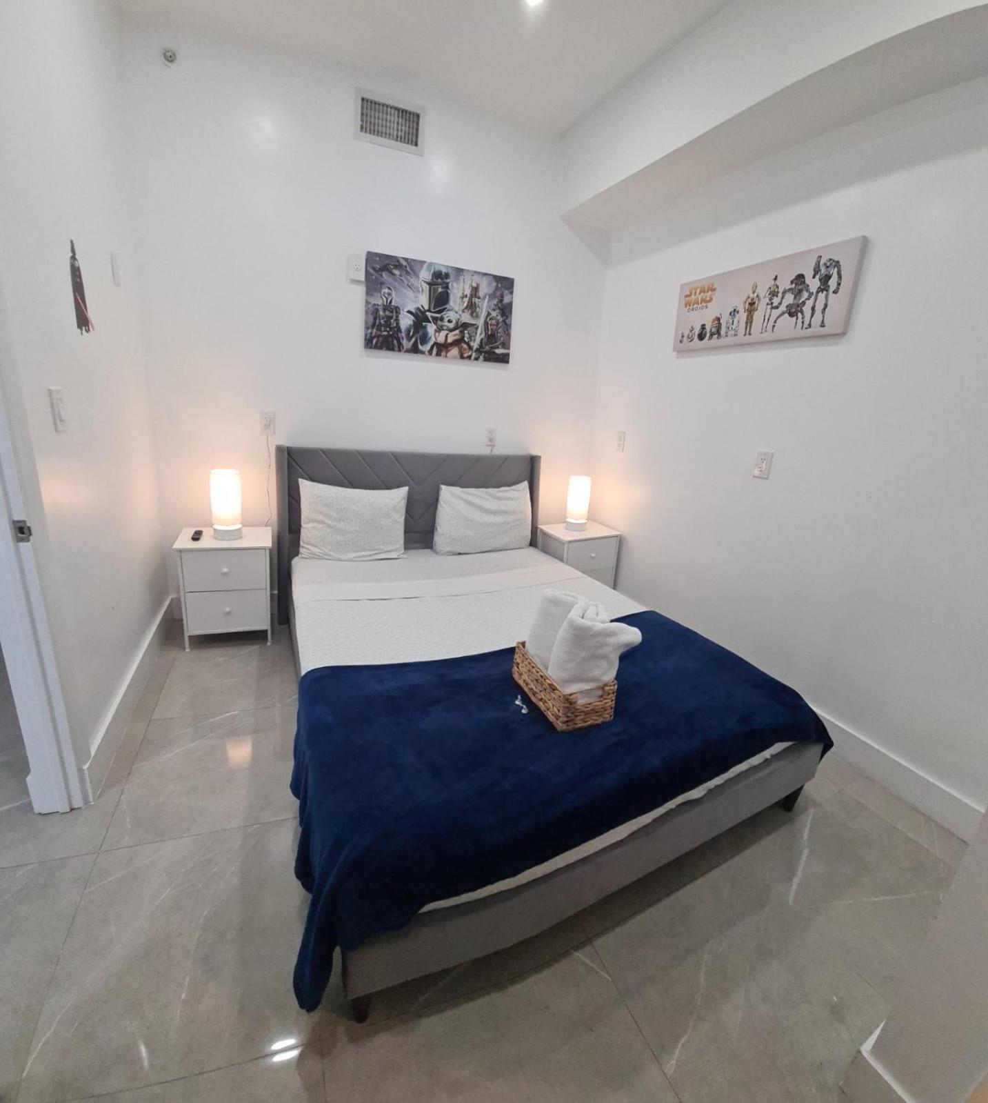 Atrium Hostel Design District Маями Екстериор снимка